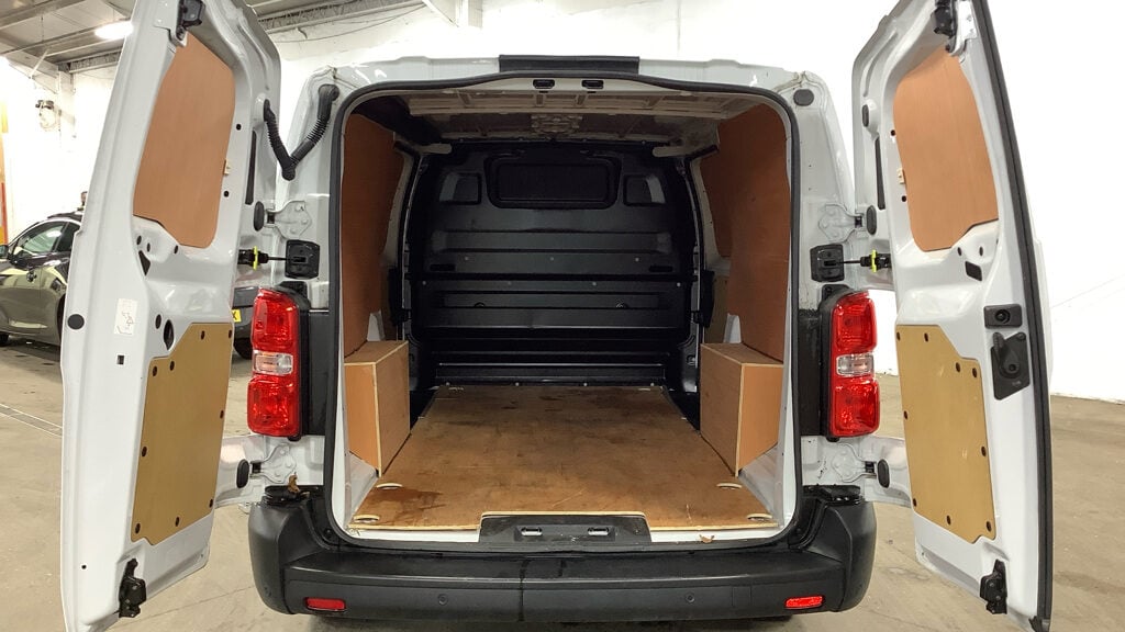 Used Vauxhall Vivaro 2024 for sale - 77528229: Photo 5