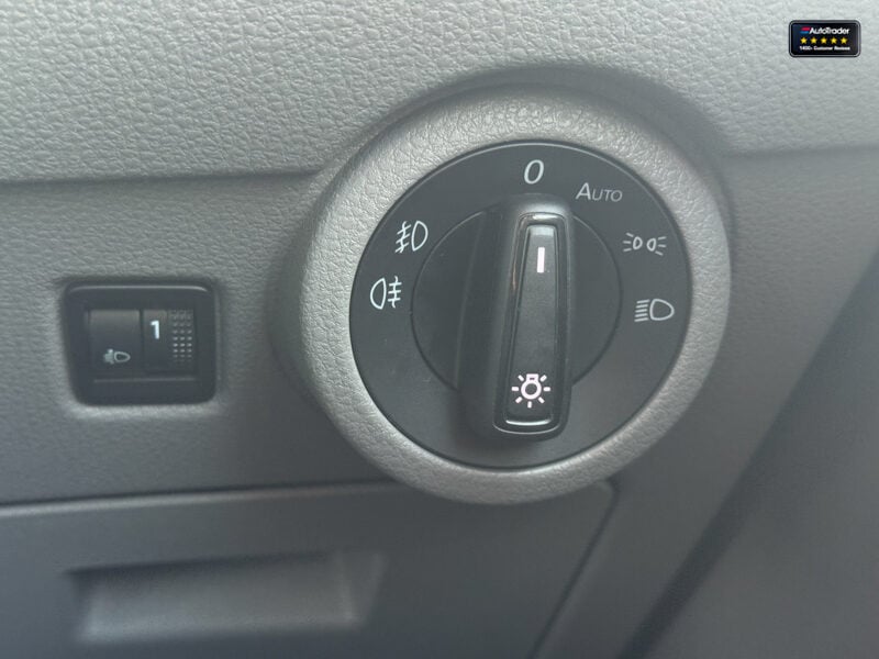 Used Volkswagen Transporter 2023 for sale - 77041979: Photo 24