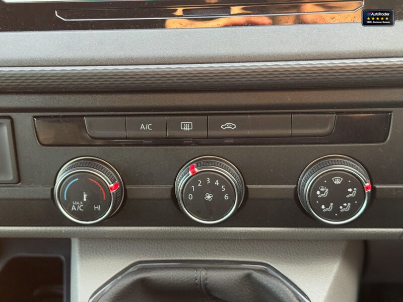 Used Volkswagen Transporter 2023 for sale - 77041979: Photo 34