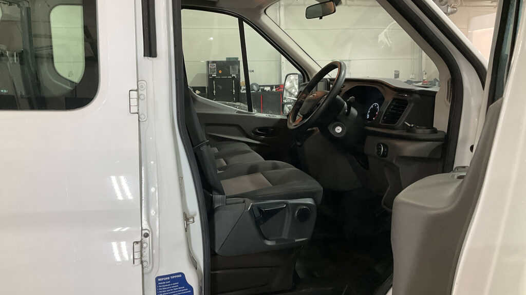 Used Ford Transit 2021 for sale - 77107032: Photo 9