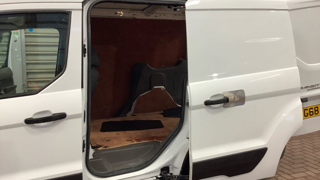 Used Ford Transit Connect 2018 for sale - 77363376: Photo 8