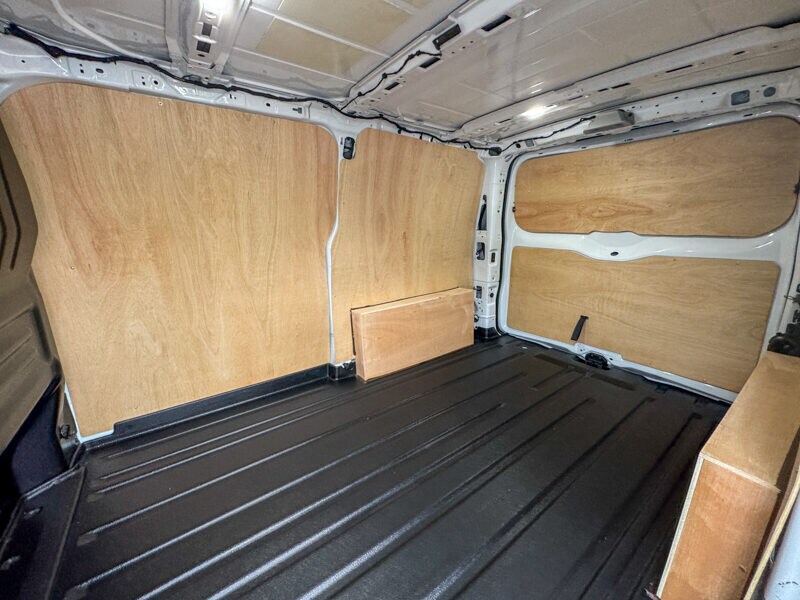 Used Volkswagen Transporter 2025 for sale - 77296666: Photo 11