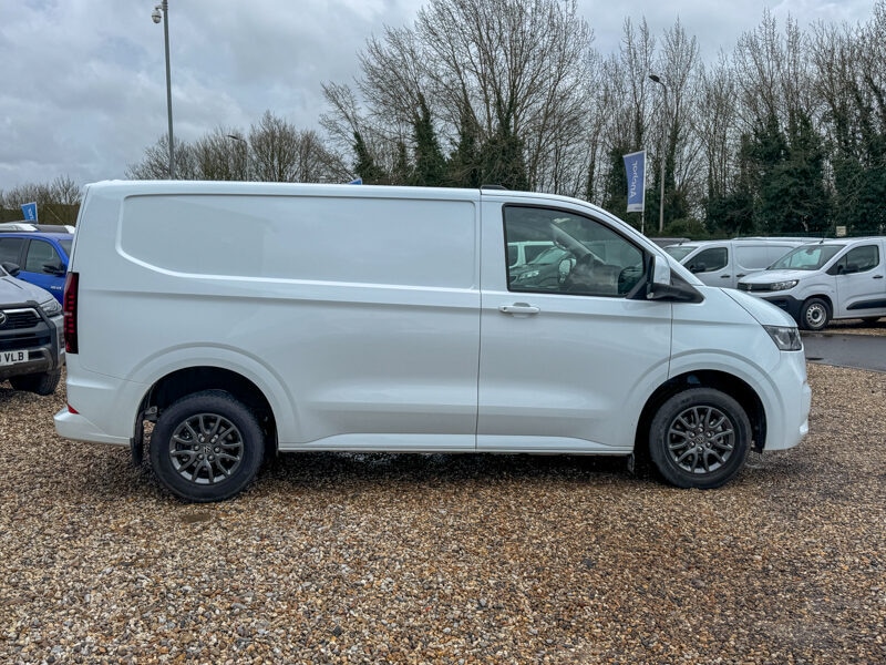 Used Volkswagen Transporter 2025 for sale - 77296666: Photo 5