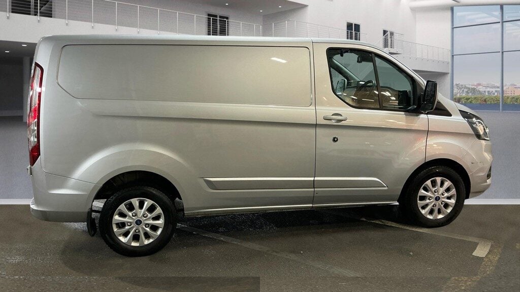 Used Ford Transit Custom 2023 for sale - 77296656: Photo 3
