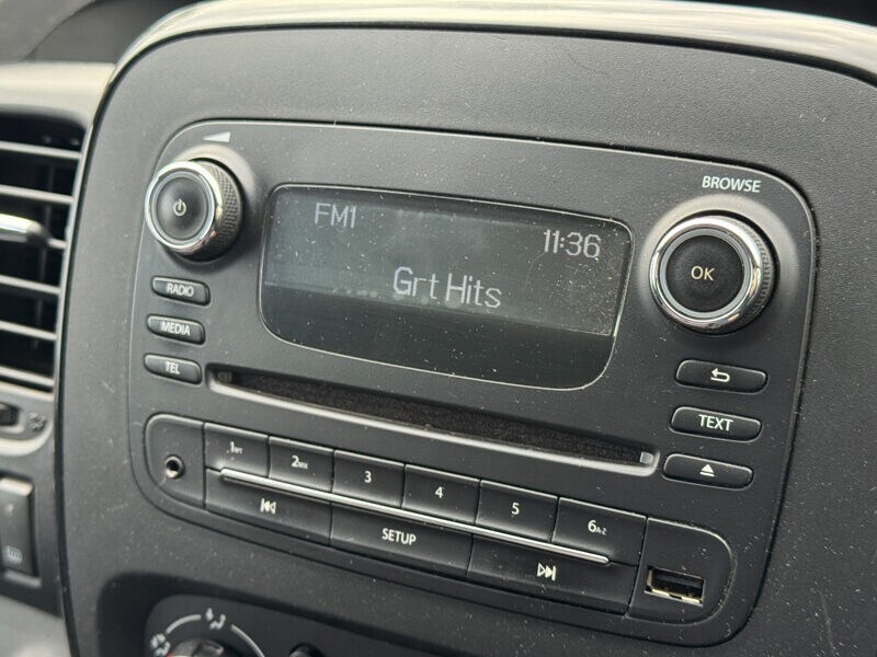 Used Vauxhall Vivaro 2016 for sale - 77675570: Photo 23