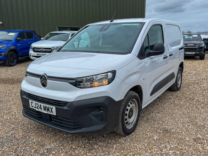 Used Citroen Berlingo 2024 for sale - 77666020: Photo 2