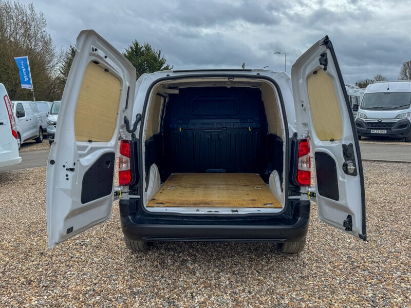 Used Citroen Berlingo 2024 for sale - 77666020: Photo 8