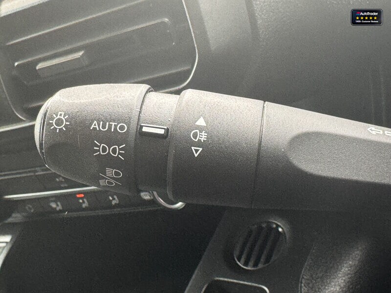 Used Peugeot Partner 2023 for sale - 77042038: Photo 18