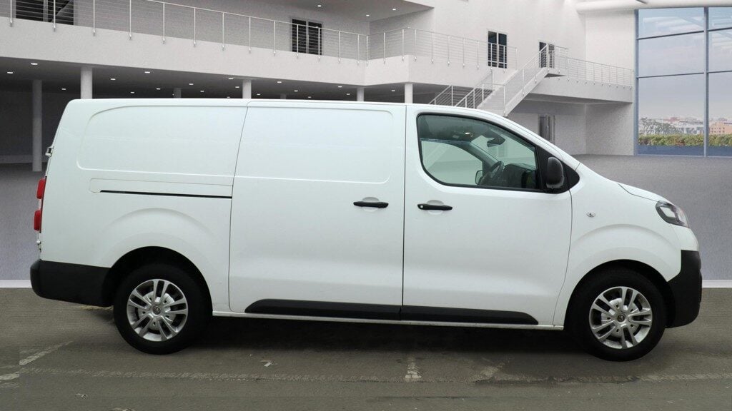 Used Vauxhall Vivaro 2021 for sale - 77296657: Photo 3