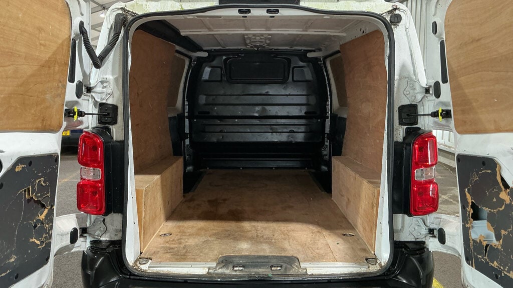 Used Vauxhall Vivaro 2021 for sale - 77296657: Photo 5