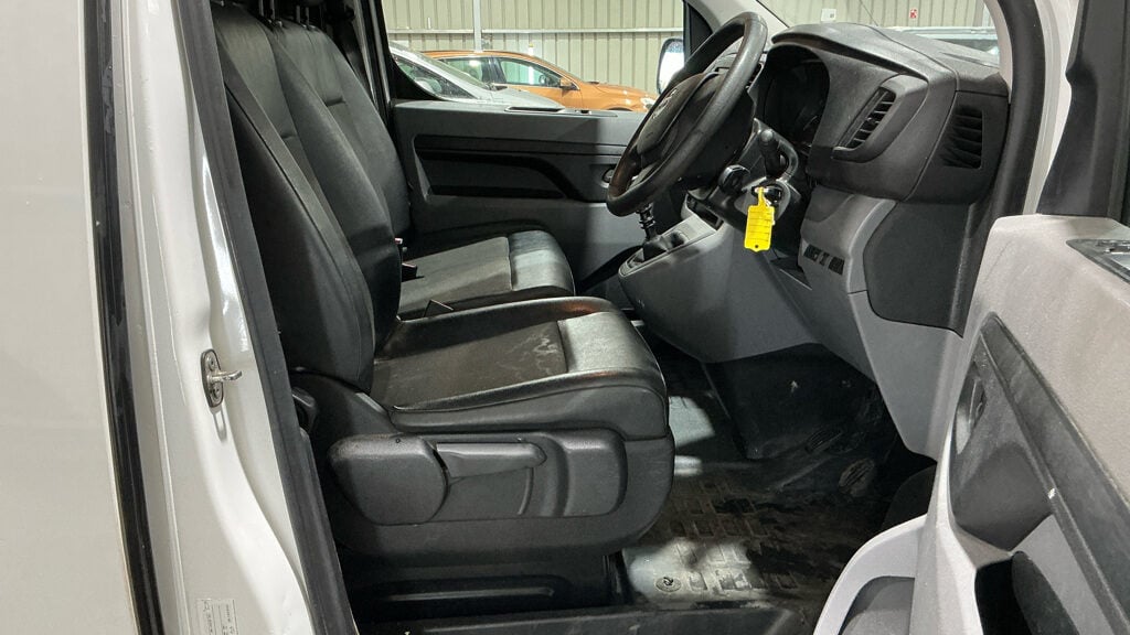 Used Vauxhall Vivaro 2021 for sale - 77296657: Photo 9