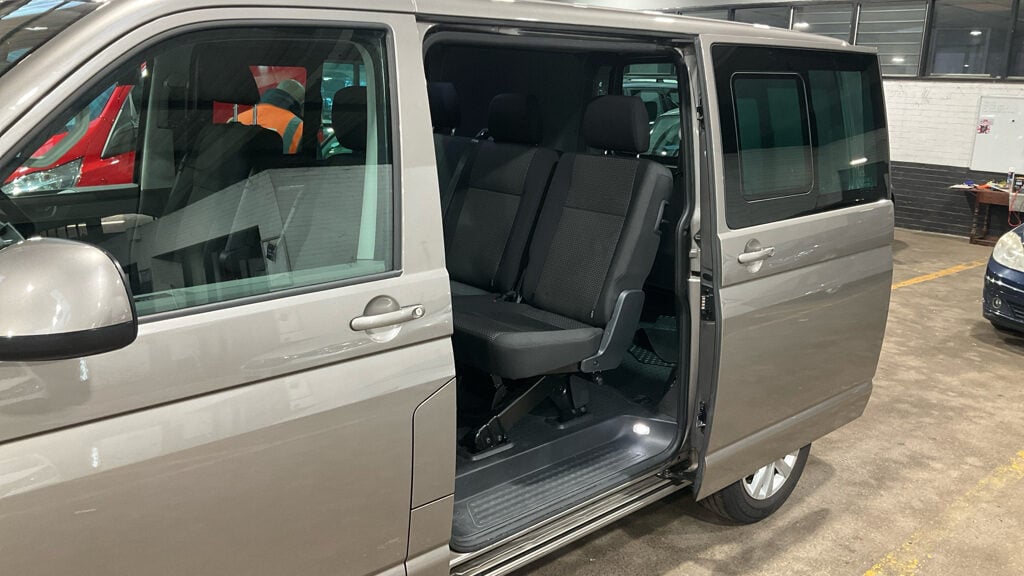 Used Volkswagen Transporter 2022 for sale - 77820363: Photo 8