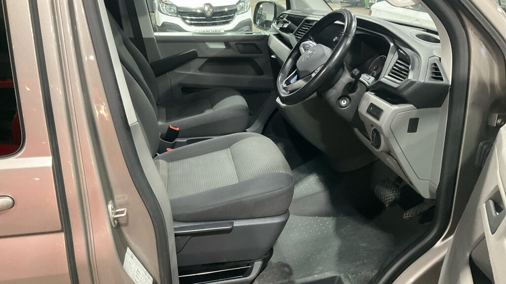 Used Volkswagen Transporter 2022 for sale - 77820363: Photo 9