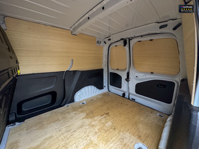 Used Peugeot Partner 2024 for sale - 77041649: Photo 11