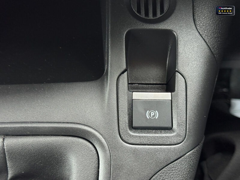 Used Peugeot Partner 2024 for sale - 77041649: Photo 41