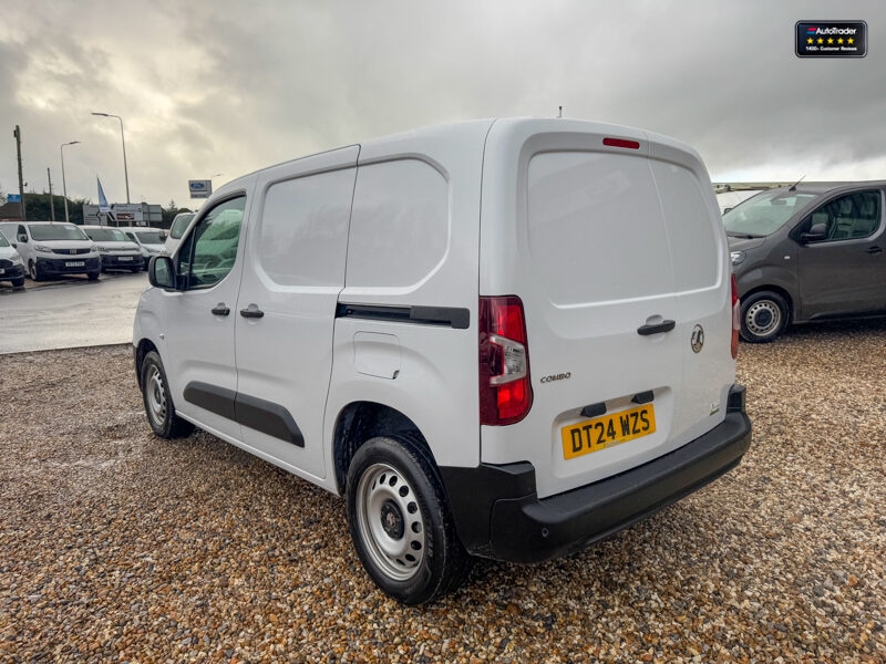 Used Vauxhall Combo 2024 for sale - 77042051: Photo 10