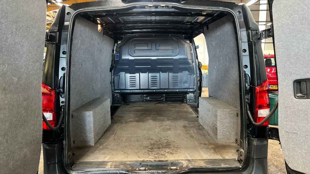 Used Mercedes-Benz Vito 2023 for sale - 77041578: Photo 5