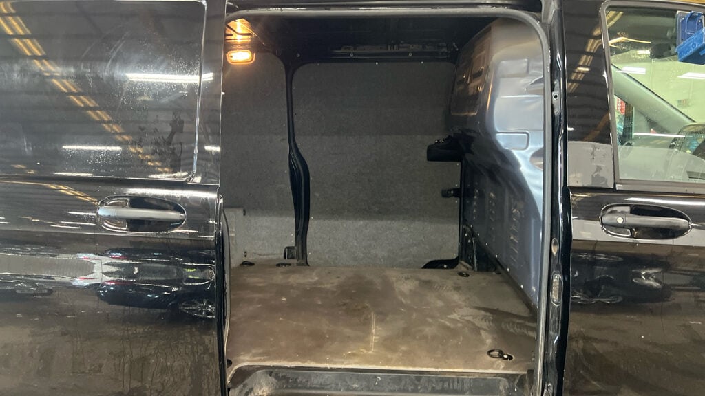 Used Mercedes-Benz Vito 2023 for sale - 77041578: Photo 8