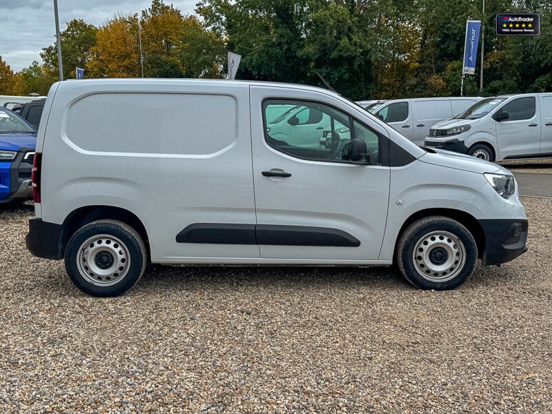 Used Vauxhall Combo 2023 for sale - 77042251: Photo 5