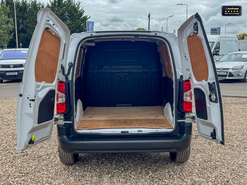 Used Vauxhall Combo 2023 for sale - 77042251: Photo 8