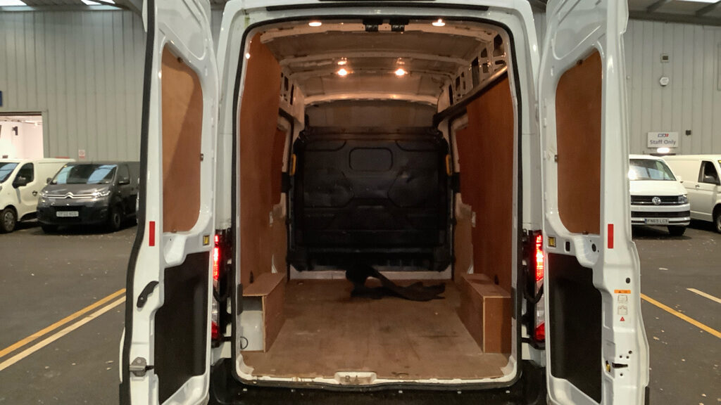 Used Ford Transit 2020 for sale - 77206979: Photo 5