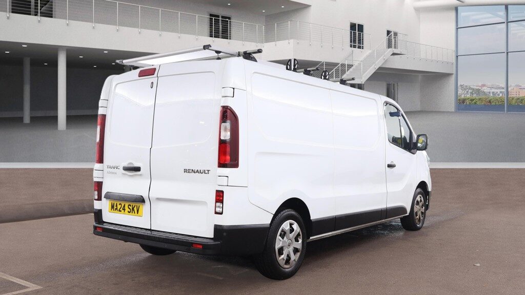 Used Renault Trafic 2024 for sale - 77296704: Photo 4