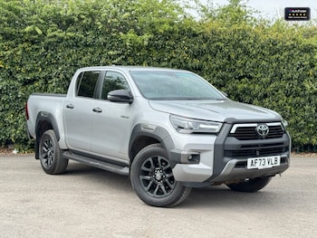 Used Toyota Hilux 2023 for sale - 75422812: Photo