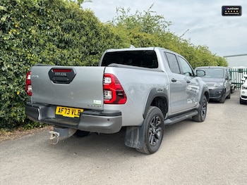 Used Toyota Hilux 2023 for sale - 75422812: Photo