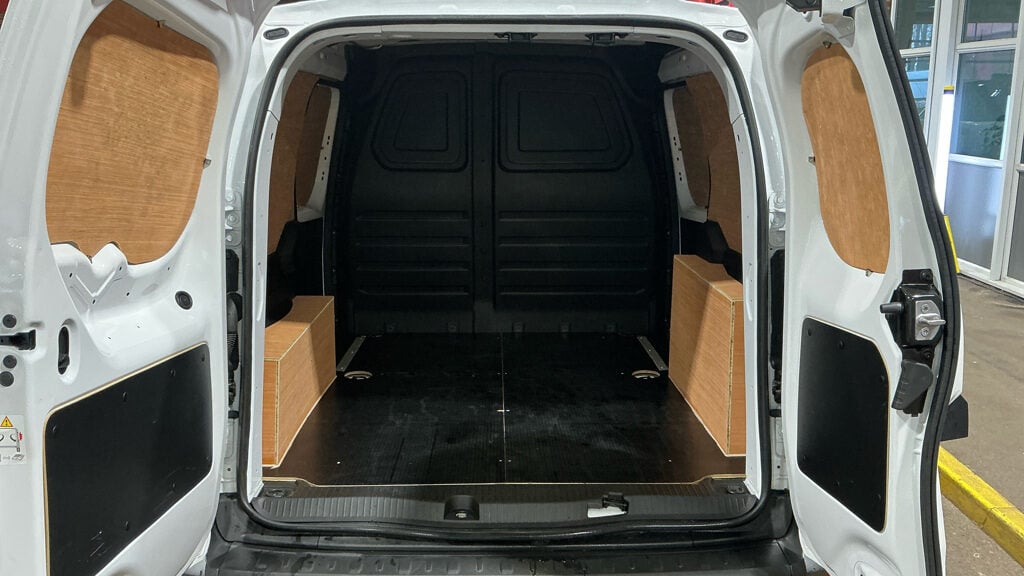 Used Nissan Other 2024 for sale - 77431194: Photo 7