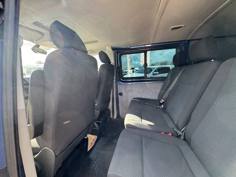 Used Volkswagen Transporter 2018 for sale - 77528208: Photo 15