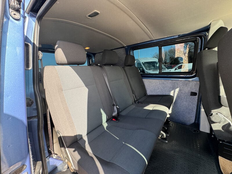 Used Volkswagen Transporter 2018 for sale - 77528208: Photo 18