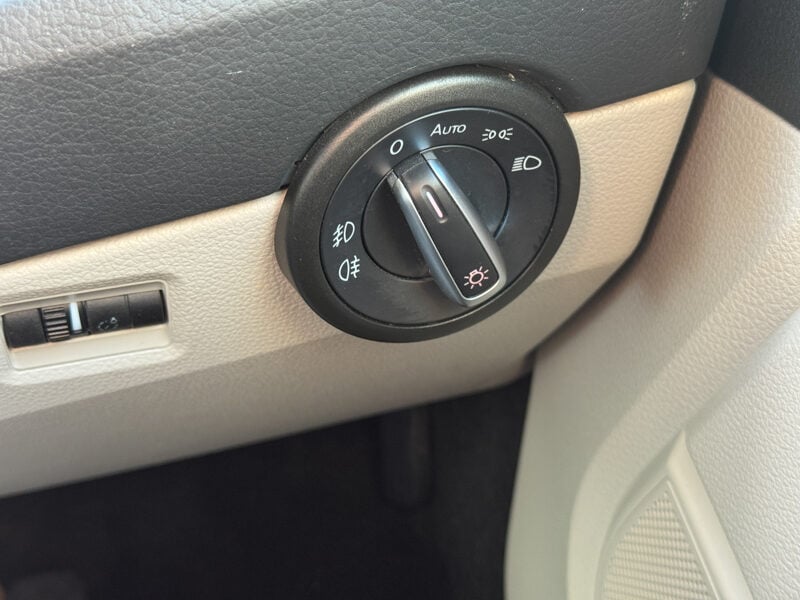 Used Volkswagen Transporter 2018 for sale - 77528208: Photo 29