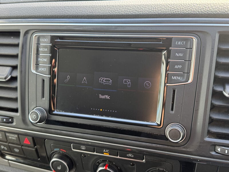 Used Volkswagen Transporter 2018 for sale - 77528208: Photo 36