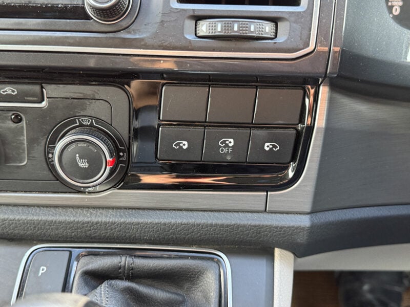 Used Volkswagen Transporter 2018 for sale - 77528208: Photo 40