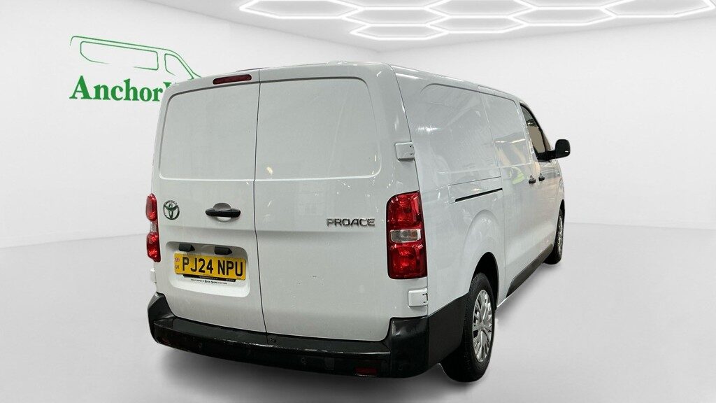 Used Toyota ProAce 2024 for sale - 77675562: Photo 4