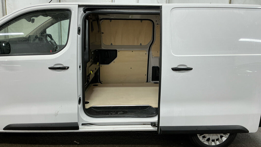 Used Toyota ProAce 2024 for sale - 77675562: Photo 8