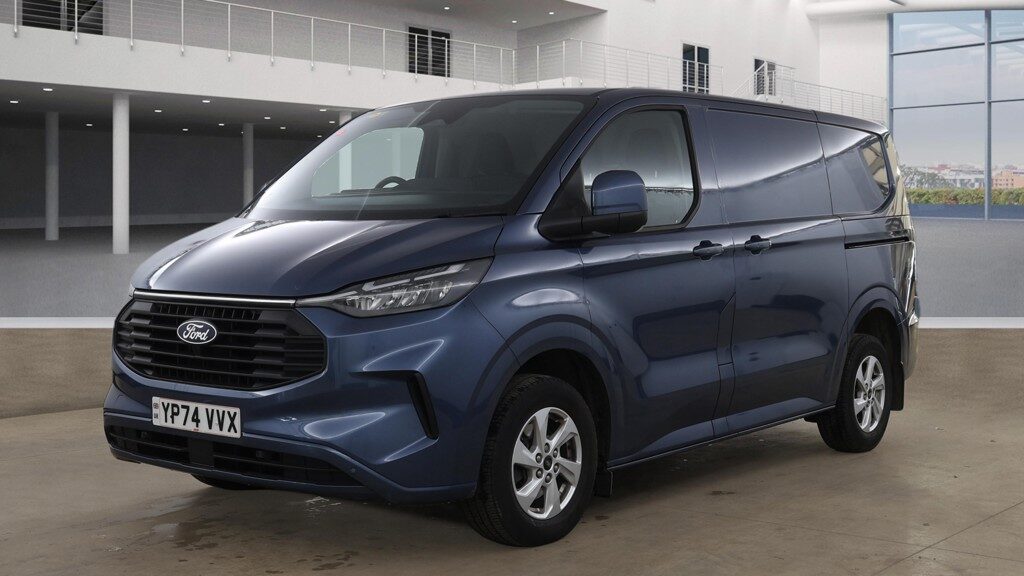 Used Ford Transit Custom 2024 for sale - 77915566: Photo 2