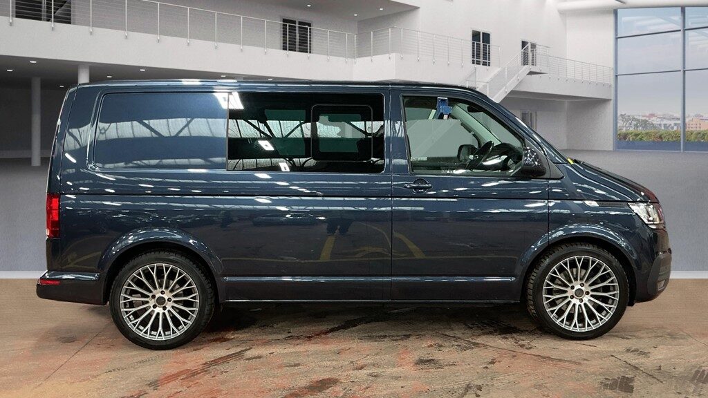Used Volkswagen Transporter 2022 for sale - 77593191: Photo 3
