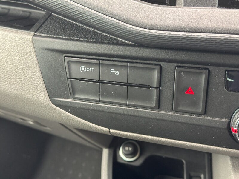 Used Volkswagen Transporter 2022 for sale - 77593191: Photo 34