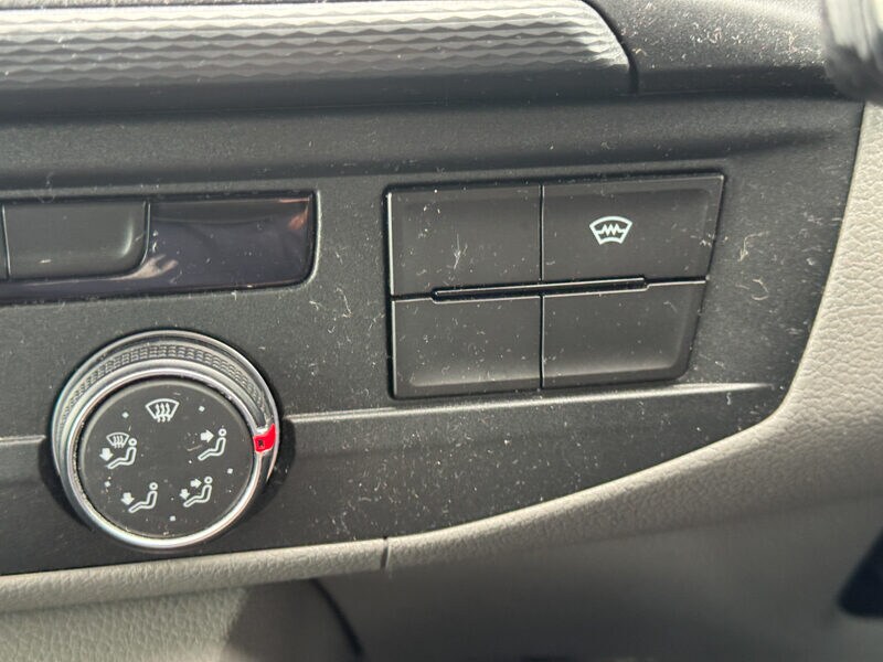 Used Volkswagen Transporter 2022 for sale - 77593191: Photo 35