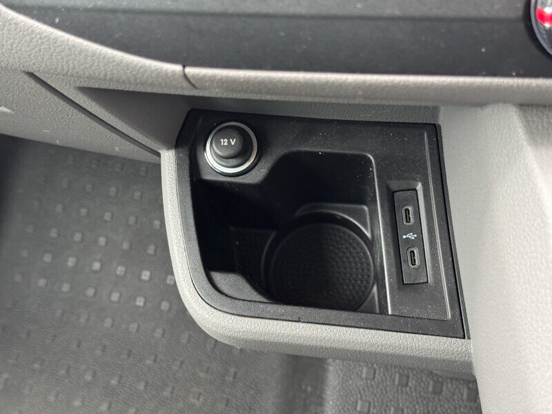 Used Volkswagen Transporter 2022 for sale - 77593191: Photo 36