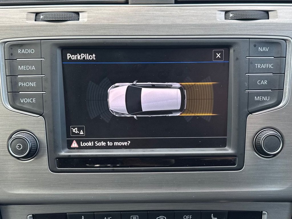 Used Volkswagen Golf 2016 for sale - 77666969: Photo 42