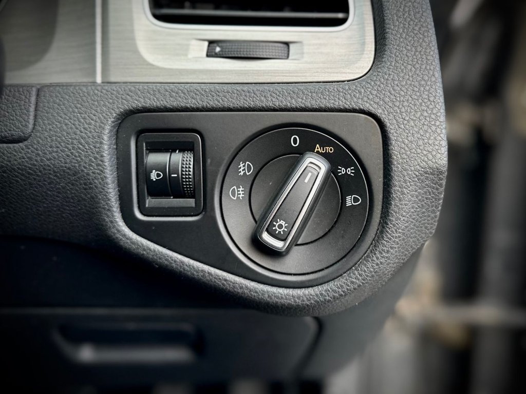 Used Volkswagen Golf 2016 for sale - 77666969: Photo 44