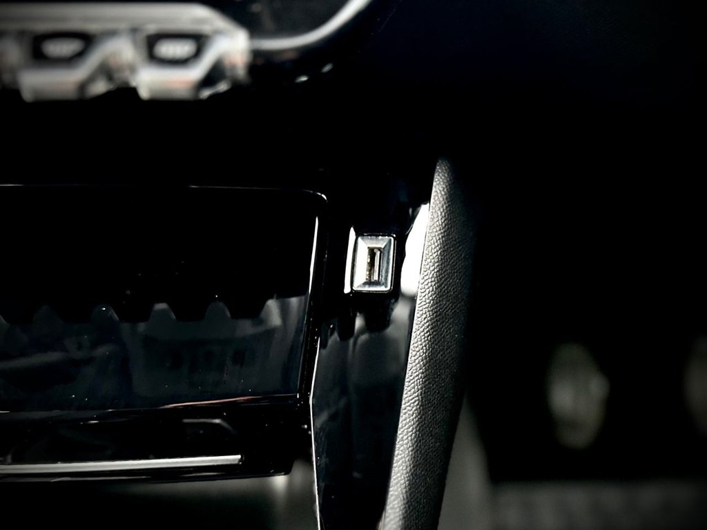 Used Peugeot 208 2021 for sale - 77009531: Photo 37