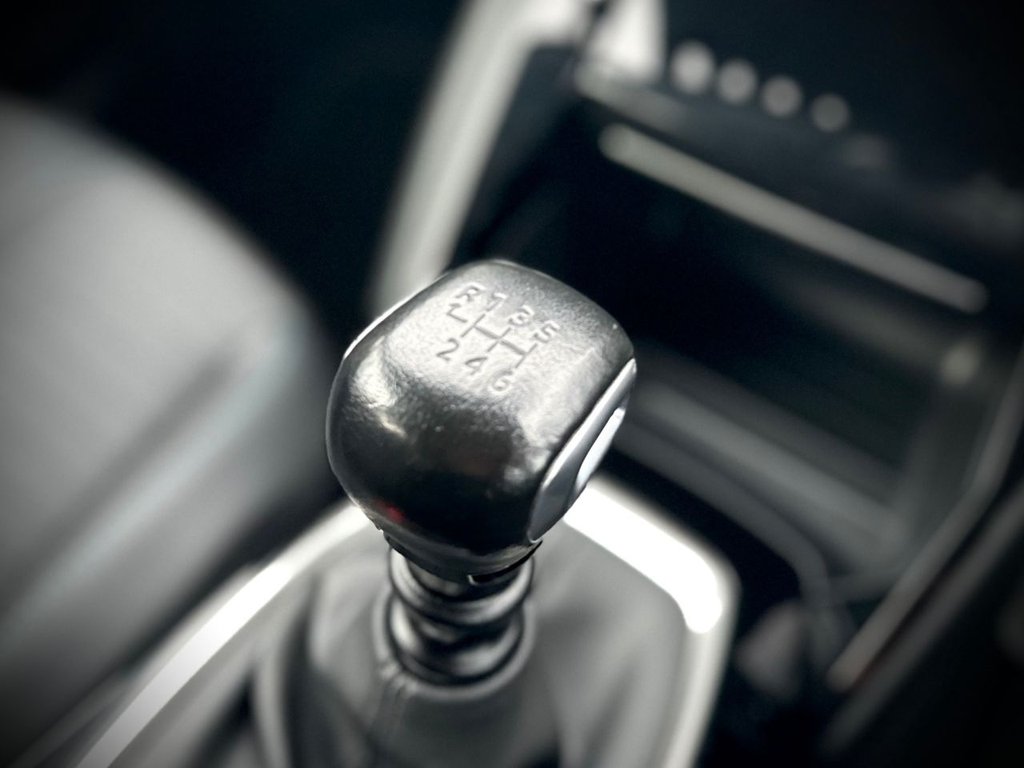 Used Peugeot 208 2021 for sale - 77009531: Photo 44