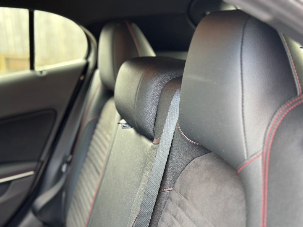 Used Mercedes-Benz GLA 2018 for sale - 77806049: Photo 49