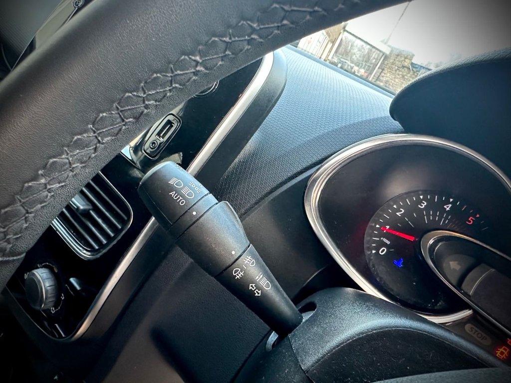 Used Renault Clio 2017 for sale - 77187924: Photo 22