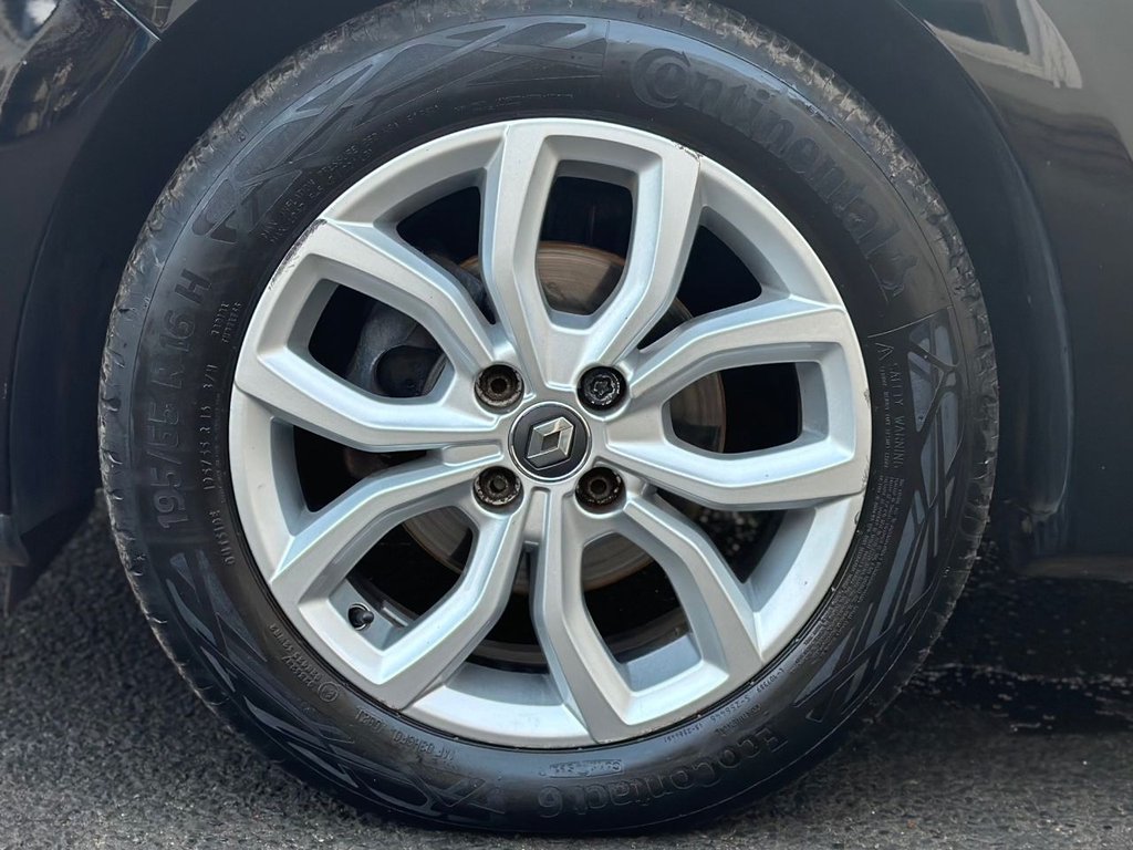 Used Renault Clio 2017 for sale - 77187924: Photo 36