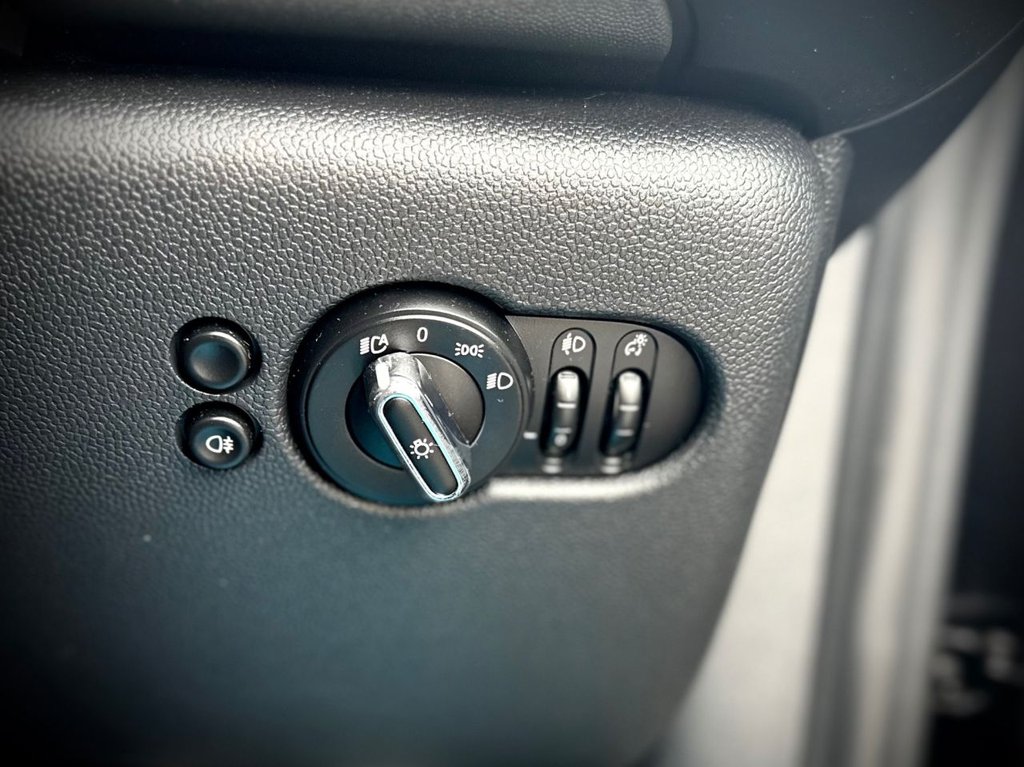 Used MINI Hatch 2020 for sale - 77009517: Photo 41