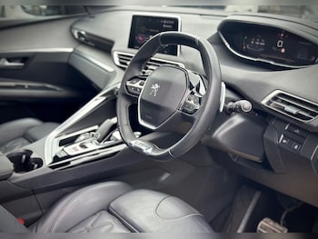 Used Peugeot 3008 2018 for sale - 78918936: Photo